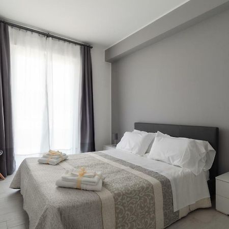 House 103 Rent Apartment Capo d'Orlando Bagian luar foto